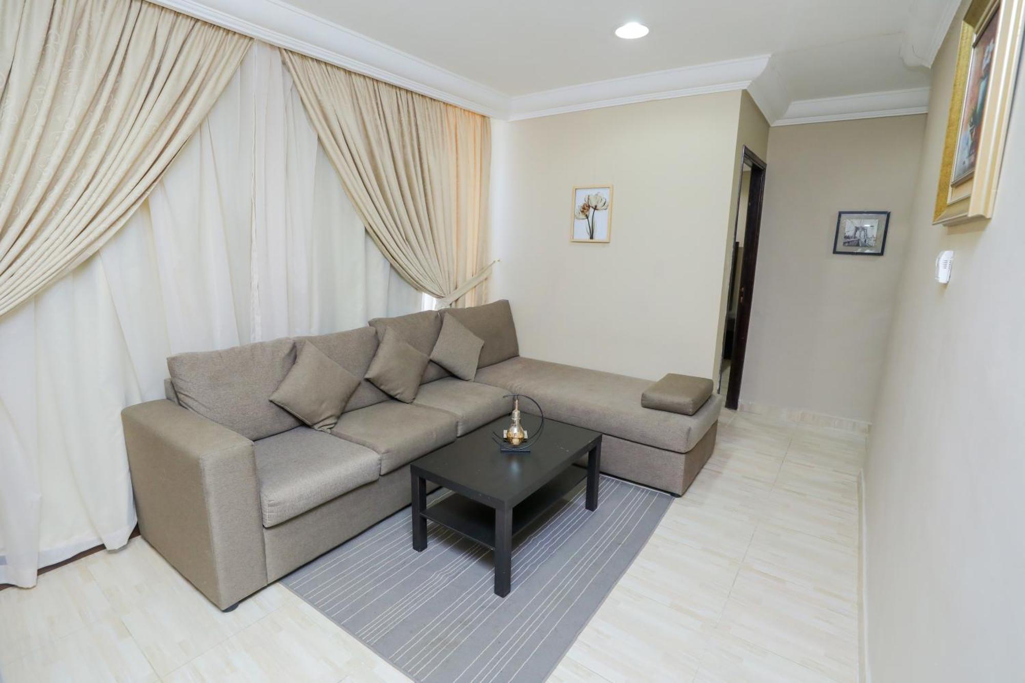 Magic Suite Al Mangaf Koweït Extérieur photo